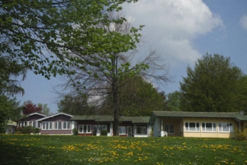 Aanzicht accomodaties